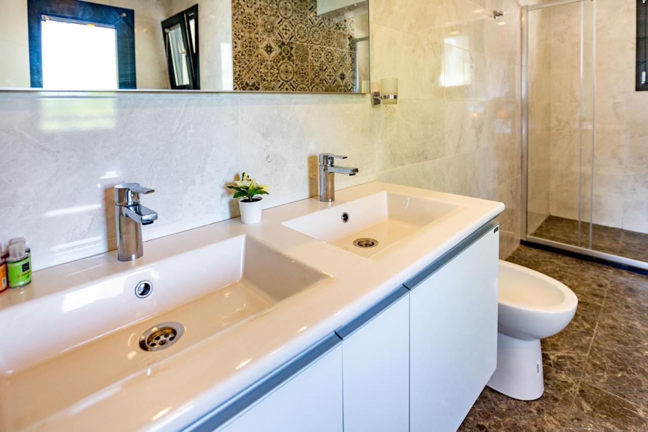 Beacon Hill Suites Akyaka  Extérieur photo